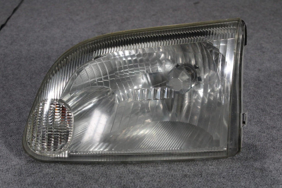 JDM TOYOTA HIACE KZH106 OEM JDM RHD HEAD LIGHT LAMP LEFT SIDE KOITO 26-90