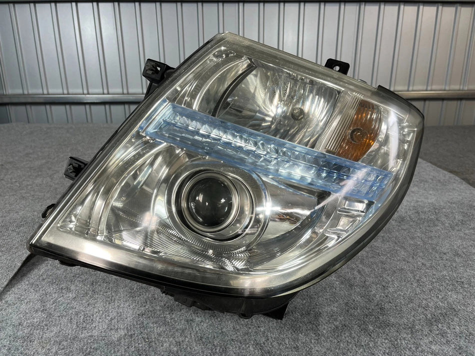 JDM ELGRAND E51 NISSAN OEM JDM RHD HID HEAD LIGHT LEFT SIDE